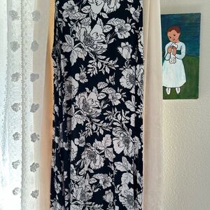 Old Navy Monochrome Floral Dress